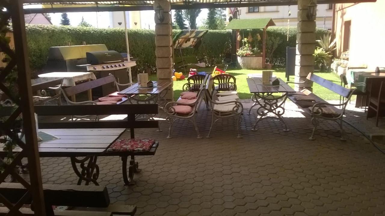 Penzion U Slunce Jaroměř Kültér fotó